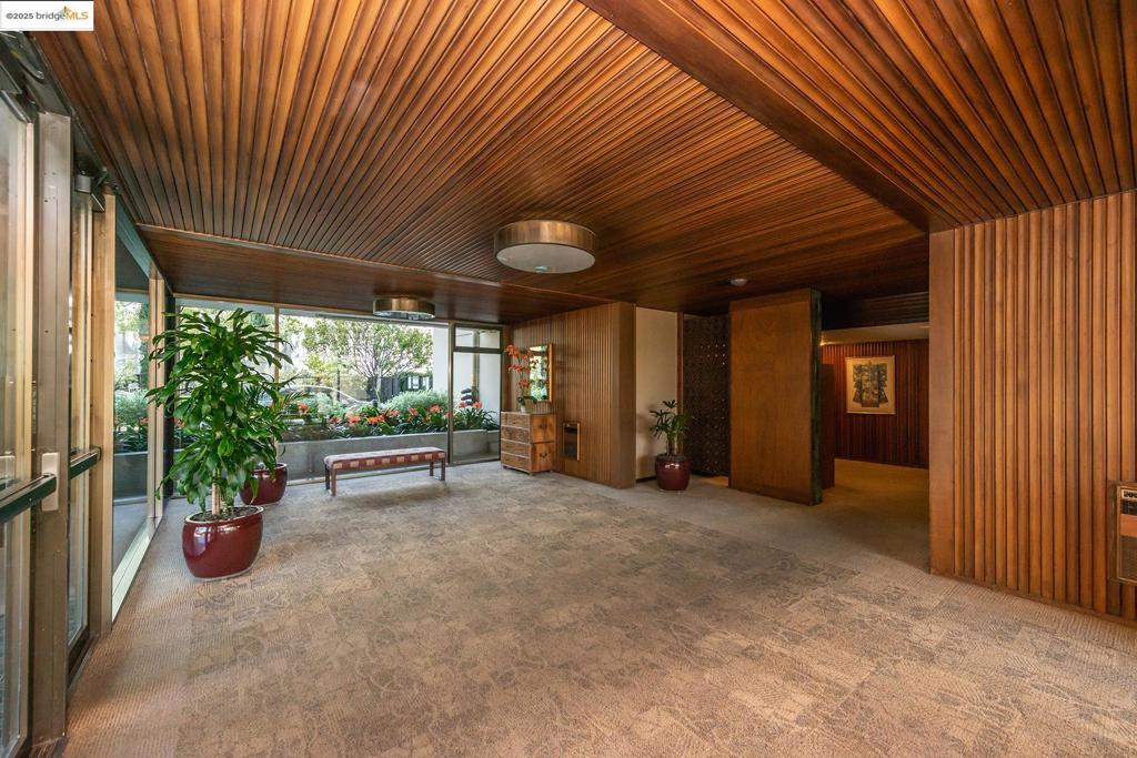ADAMS POINT - Residential