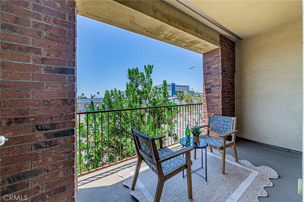 7082 Stanton