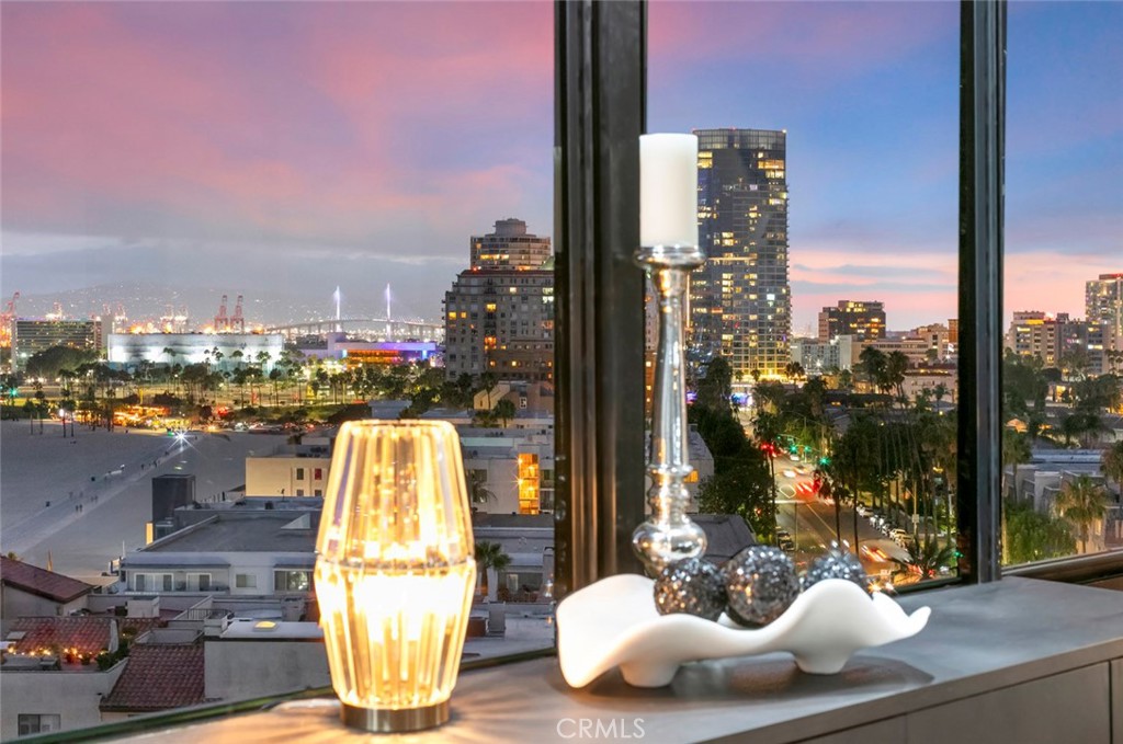 1310 E Ocean Boulevard 1007