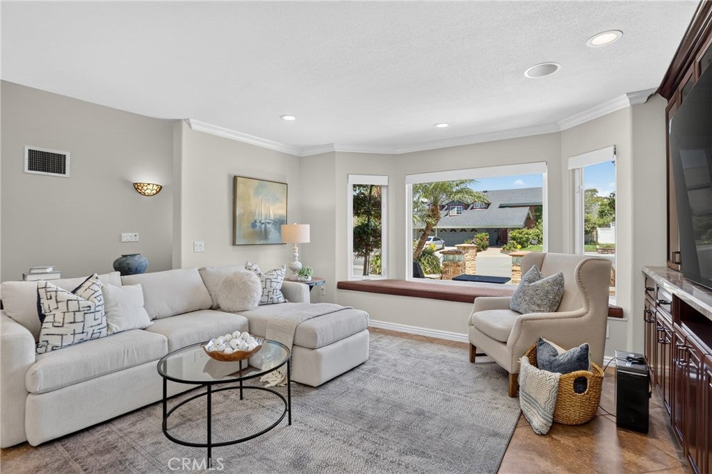 8592 Whitesails, Huntington Beach CA 92646 - Photo 9