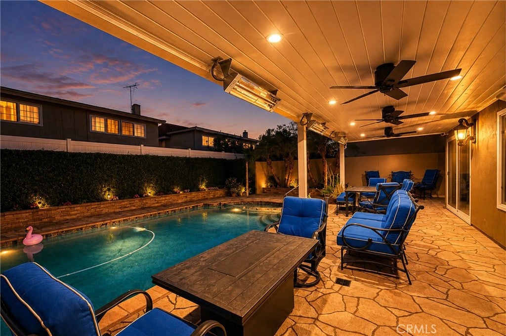 8592 Whitesails, Huntington Beach CA 92646 - Photo 35