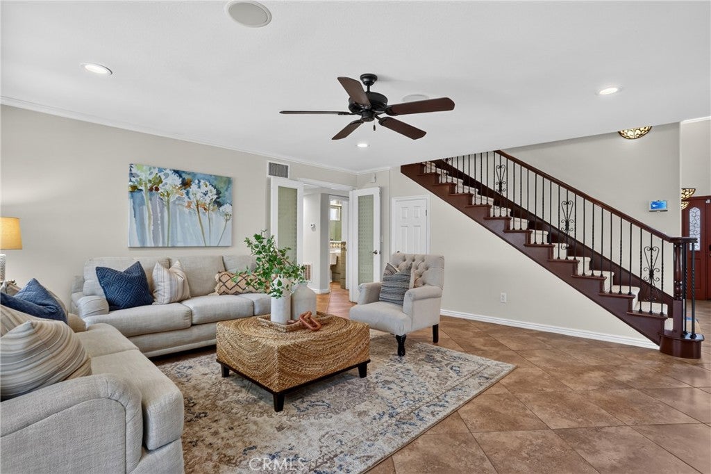 8592 Whitesails, Huntington Beach CA 92646 - Photo 14
