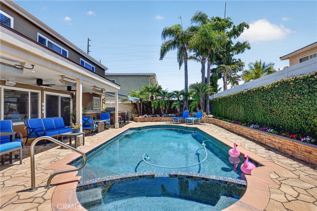 8592 Whitesails, Huntington Beach CA 92646 - Photo 25