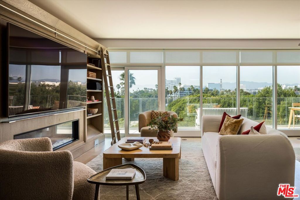 1705 Ocean Ave 504