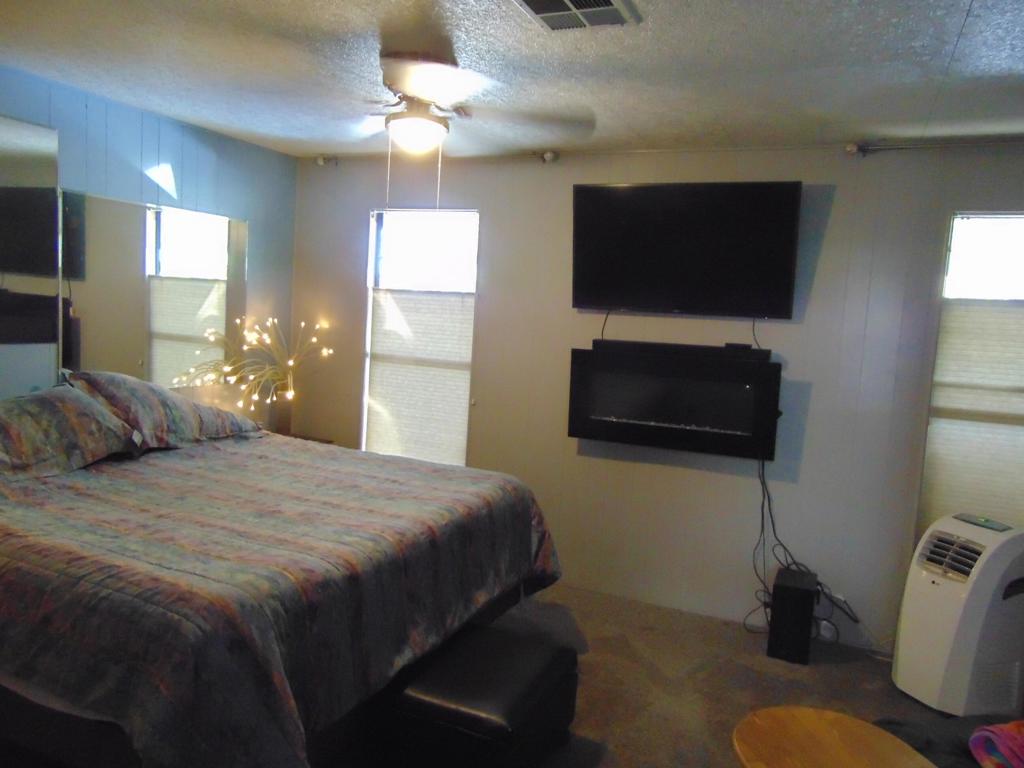 Suncrest Country Clb - Residential