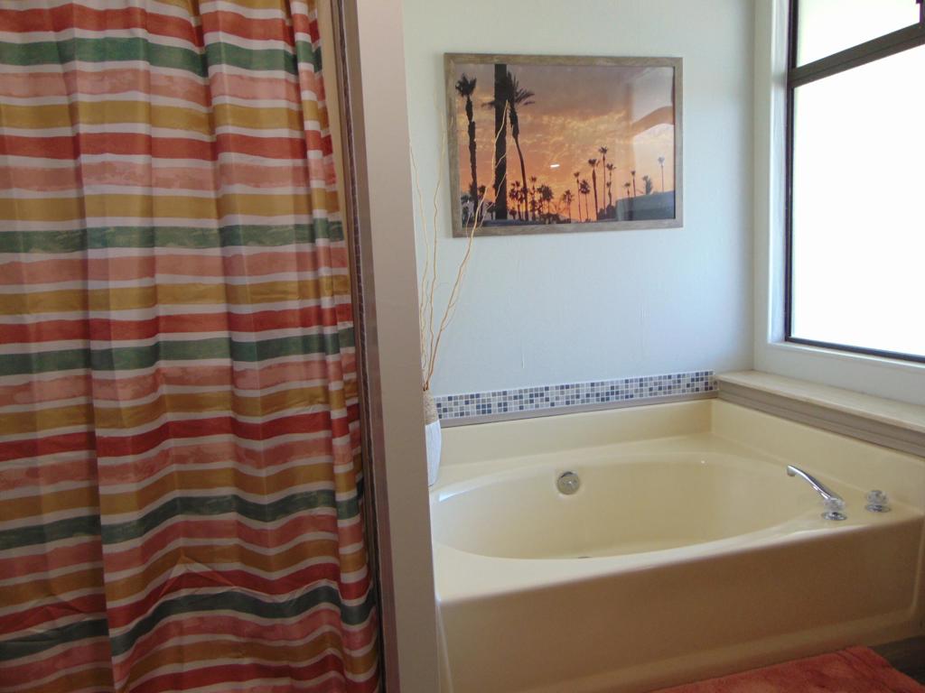 Suncrest Country Clb - Residential