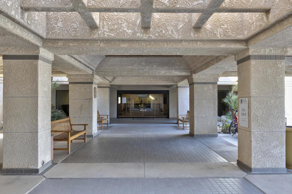 Desert Falls C.C. - Residential