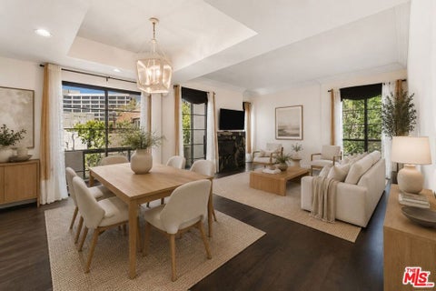 Photo of 234 S Gale Drive #209, Beverly Hills, CA 90211 (MLS # 26846961)