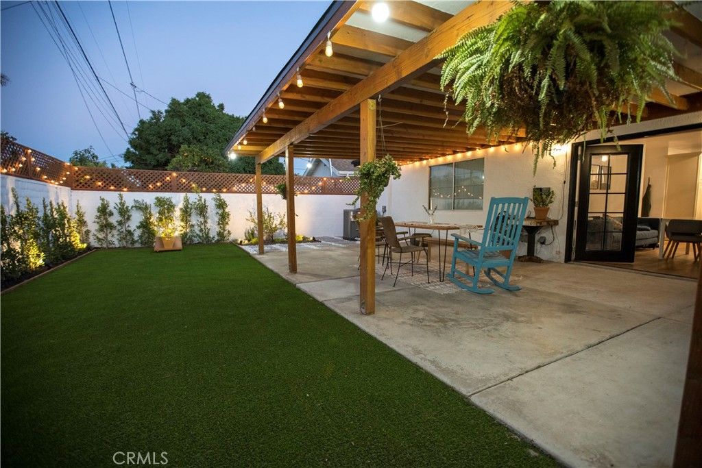 Photo of 739 E 67th ST, Inglewood, CA 90302 (MLS # SB26119378)