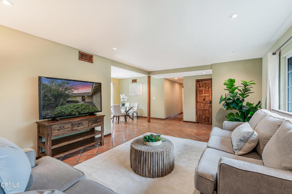 3121 Mendocino Place