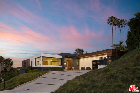 16366 Sloan Drive Los Angeles CA 90049