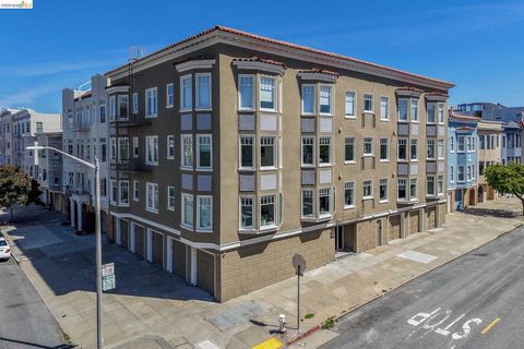 Photo of 1490 Francisco St St #2, San Francisco, CA 94123 (MLS # 41132894)