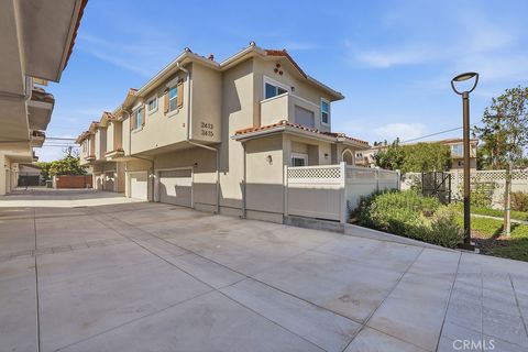 Photo of 2413 Arlington Avenue, Torrance, CA 90501 (MLS # SR26036265)