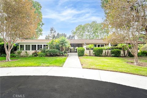 Photo of 896 Ronda Sevilla #N, Laguna Woods, CA 92637 (MLS # OC25259944)