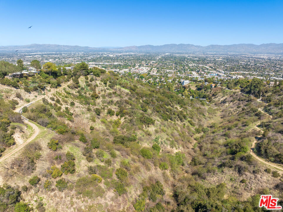 36010 N Ventura Canyon Avenue
