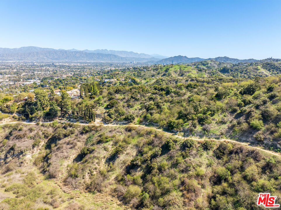 36010 N Ventura Canyon Avenue