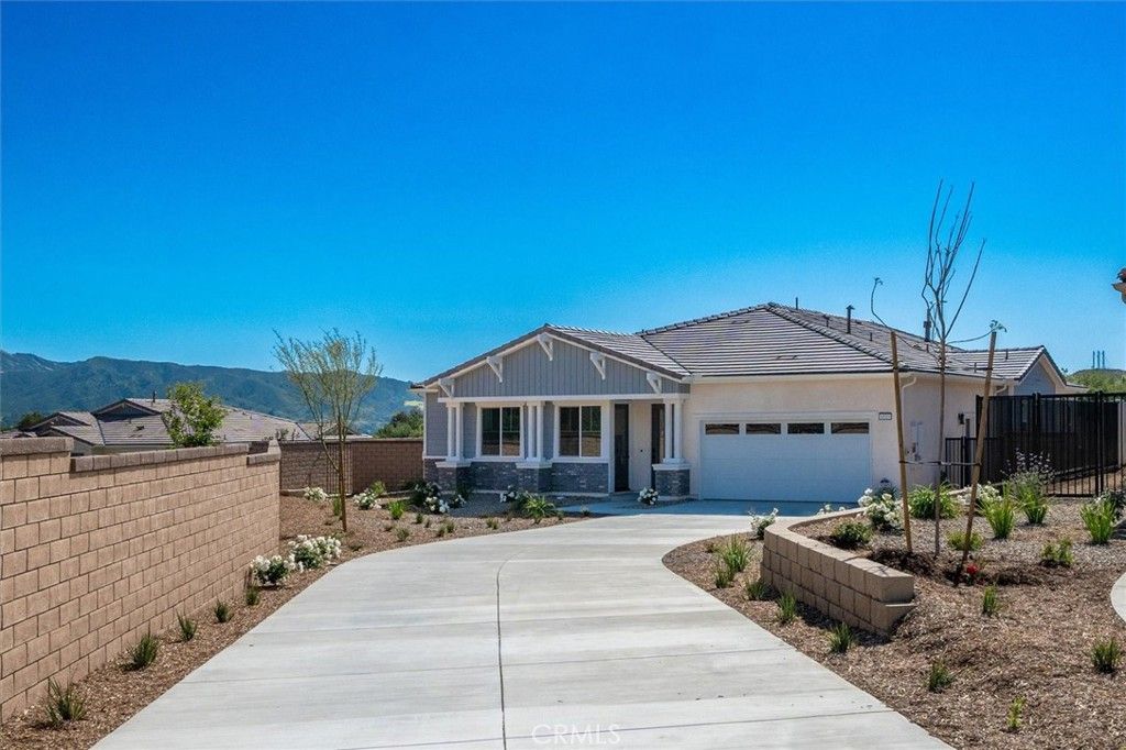 listing image 130722557848242949484