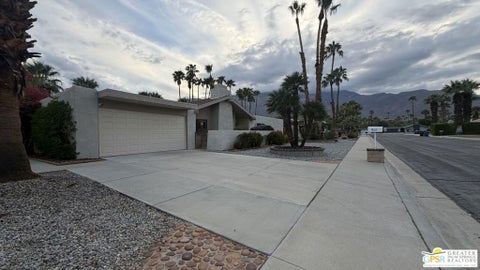 Tiny photo for 917 E El Cid, Palm Springs, CA 92262 (MLS # 26105406PS)