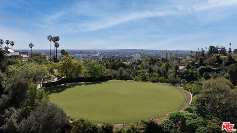 Photo of 7200 La Presa Drive, Los Angeles, CA 90068 (MLS # 26656035)