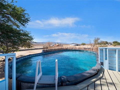 Photo of 65585 4th Street S, Joshua Tree, CA 92252 (MLS # OC25147599) Photo of 65585 4th Street S, Joshua Tree, CA 92252 (MLS # OC25147599)