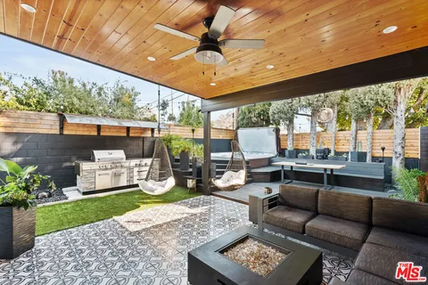 5808 Ostrom Avenue, Encino, CA 91316 - MLS#: 25513389