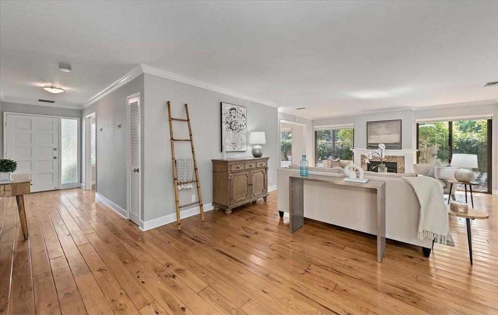 22 Bay Tree Lane