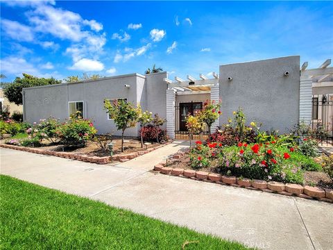 2004 Via Mariposa W. B Laguna Woods CA 92637