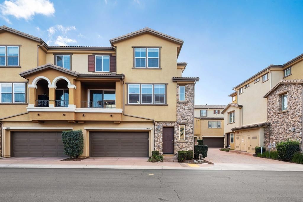 Photo of 1402 Calabria St St, Santee, CA 92071 (MLS # 2601264SD)