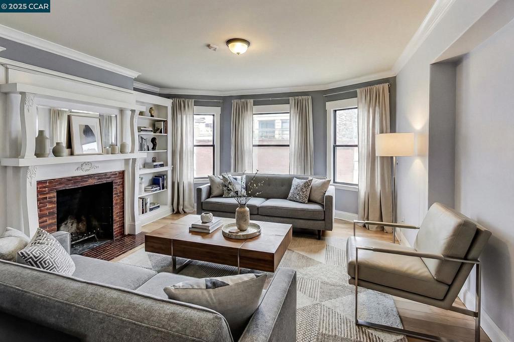 ADAMS POINT - Residential Income