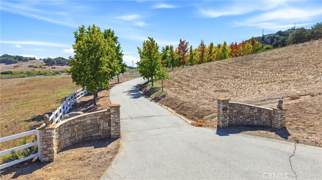 41653 Oak Trail Court