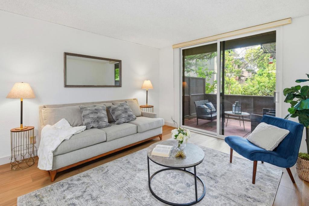 7149 Shelter Creek Lane