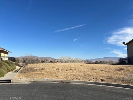 18257 DEAUVILLE DR, VICTORVILLE, CA 92395 - Image 64fadcf74d77ff2f4936cb080ccd535e/1616610492