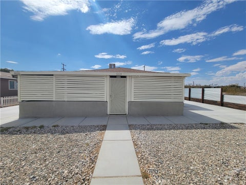 Photo of 6614 Tamarisk AVE #1, 29 Palms, CA 92277 (MLS # JT26191098)