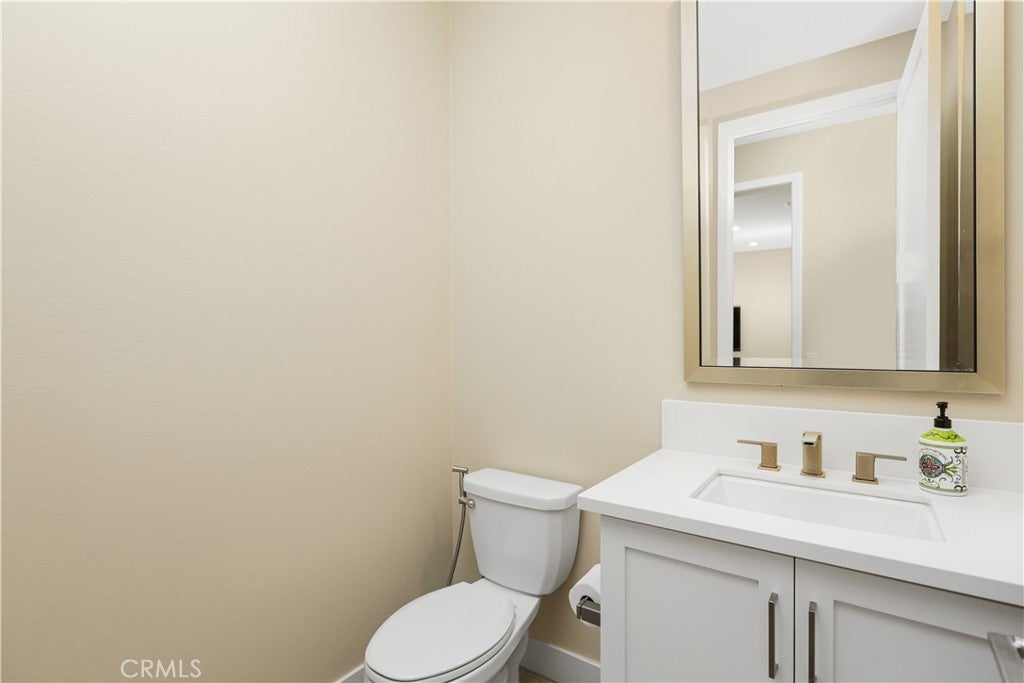 68 Bolide, Irvine CA 92618 - Photo 20
