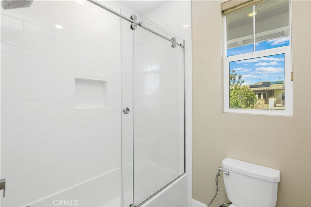 68 Bolide, Irvine CA 92618 - Photo 36