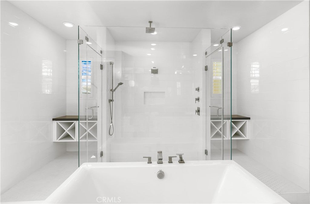 68 Bolide, Irvine CA 92618 - Photo 28