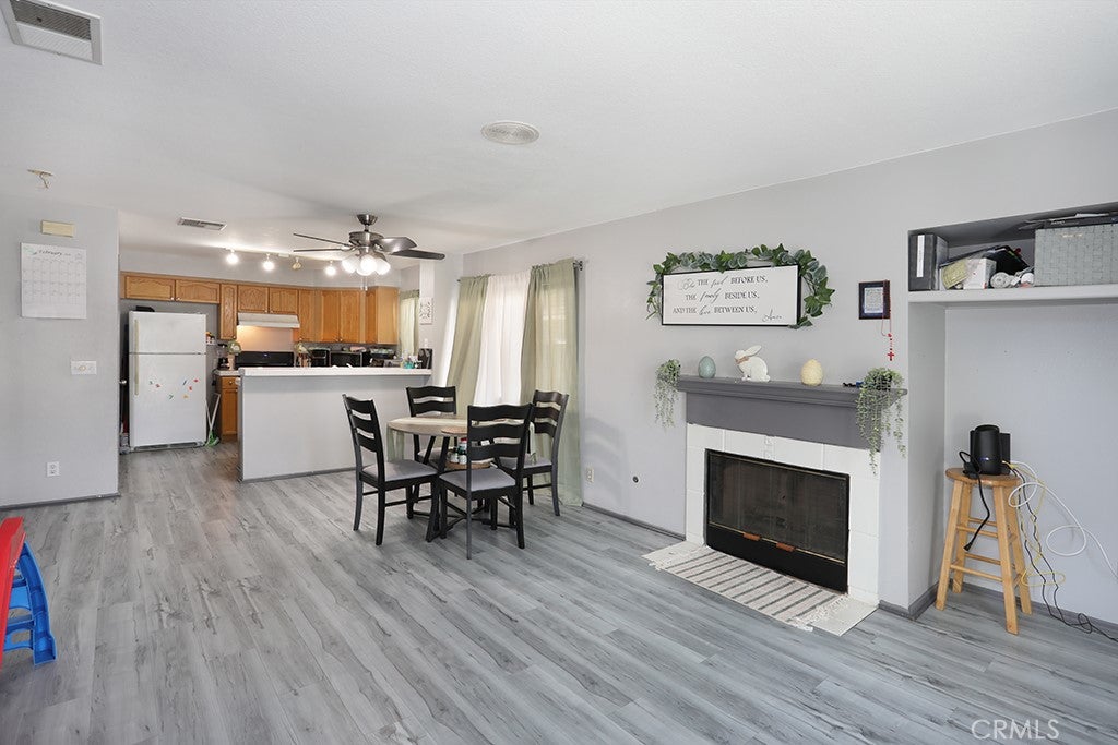 855 Blossomcreek