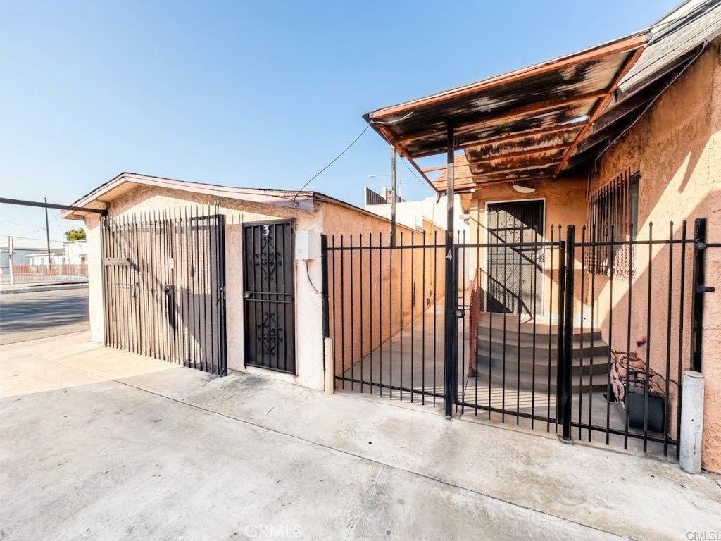 12008 Long Beach Boulevard