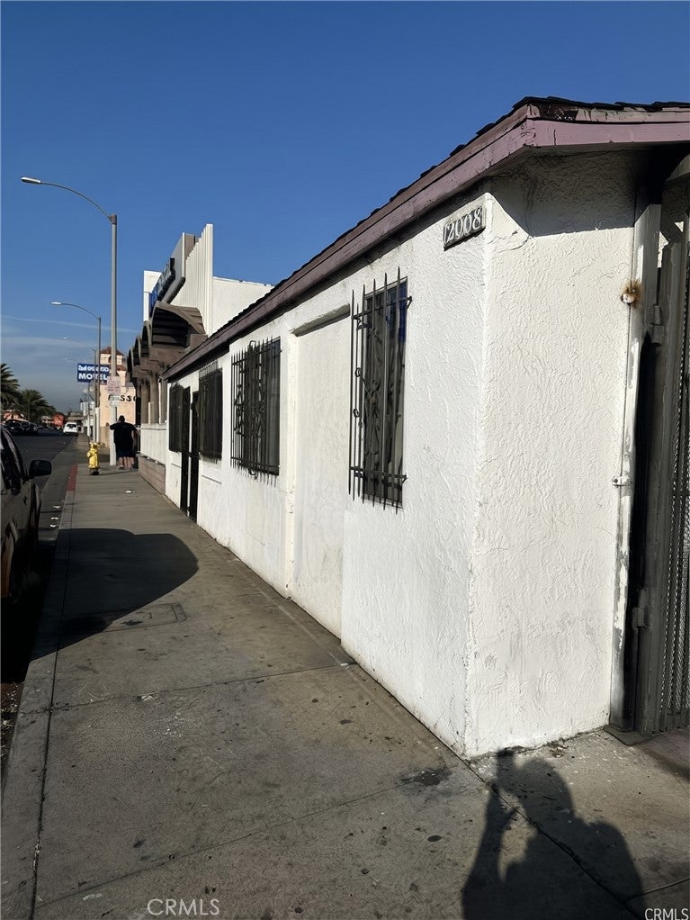 12008 Long Beach Boulevard