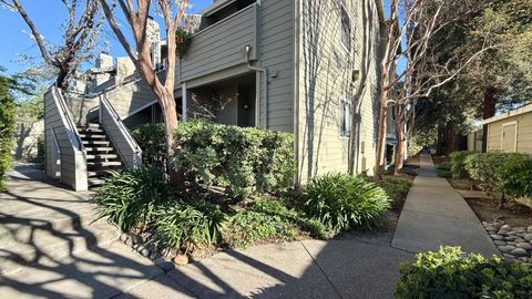 Photo of 1763 Flickinger Place, San Jose, CA 95131 (MLS # ML82040175)