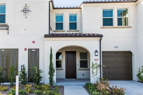 Photo of 501 Trailblaze, Irvine, CA 92618 (MLS # OC26030291)