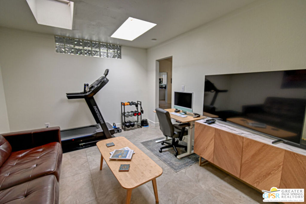 Monterey Country Clu - Residential