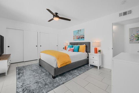Tiny photo for 1110 E Vista Chino, Palm Springs, CA 92262 (MLS # 219150225PS)