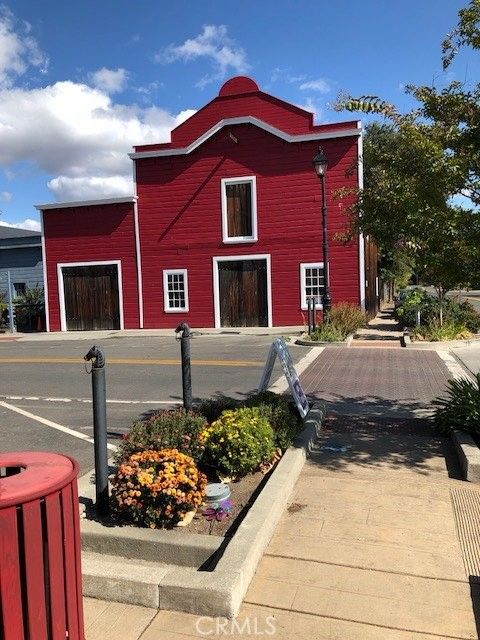 Photo of 9510 Main Street, Upper Lake, CA 95485 (MLS # LC26048013)