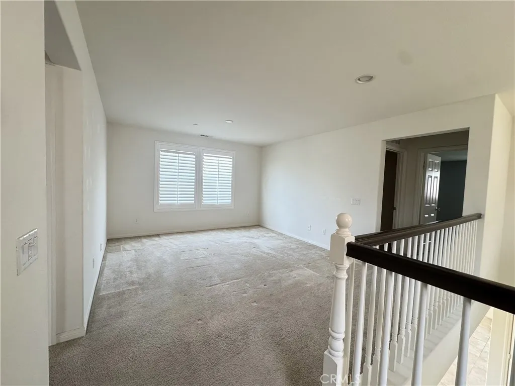 Eastvale, California 92880, United States, 3 Bedrooms Bedrooms, ,3 BathroomsBathrooms,Residential,Active,122525