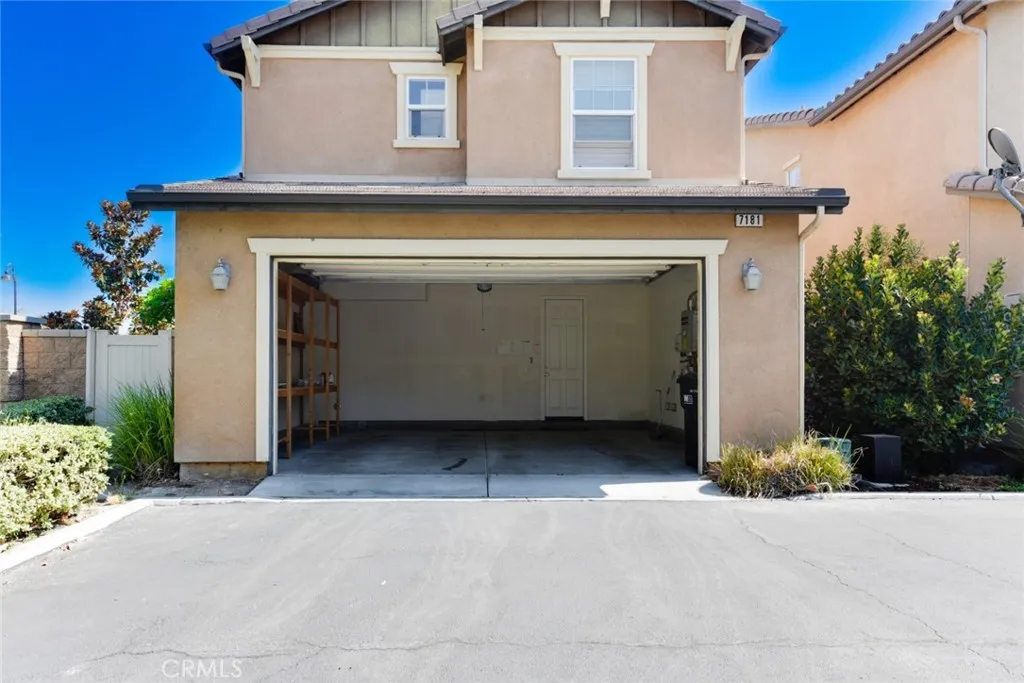 Eastvale, California 92880, United States, 3 Bedrooms Bedrooms, ,3 BathroomsBathrooms,Residential,Active,122525