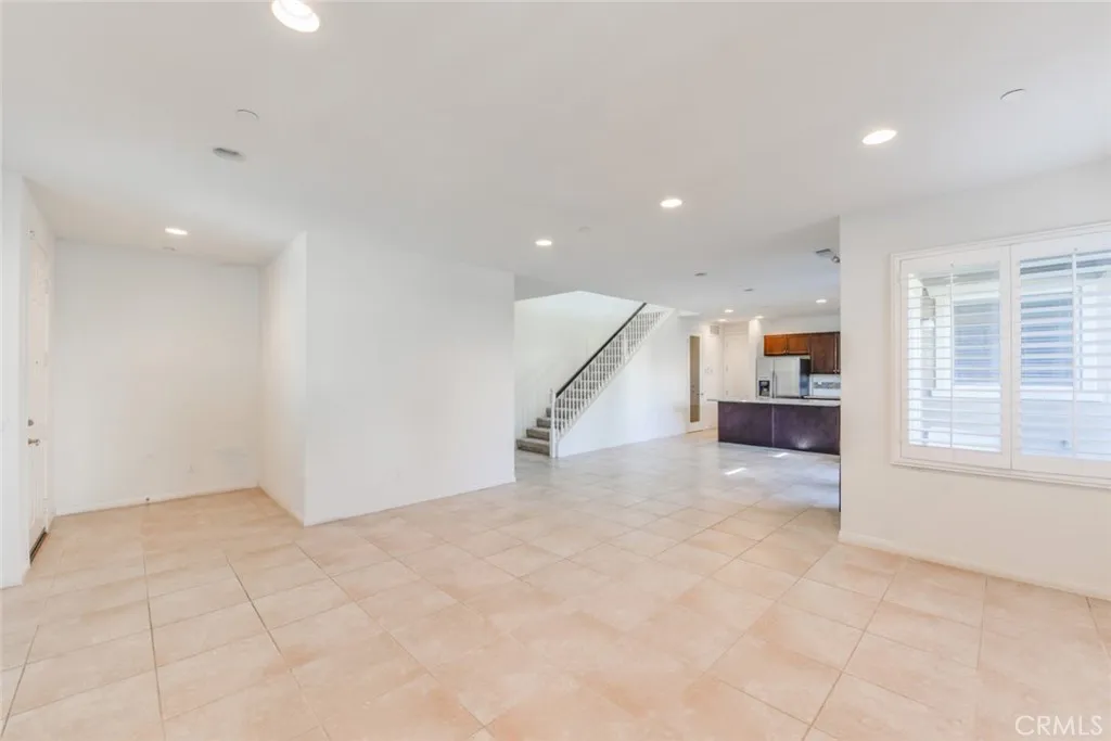 Eastvale, California 92880, United States, 3 Bedrooms Bedrooms, ,3 BathroomsBathrooms,Residential,Active,122525