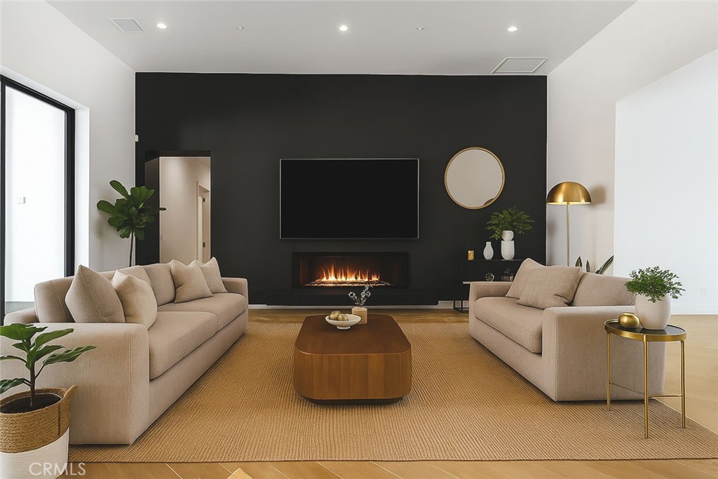 Lions Gate (31327) - Residential