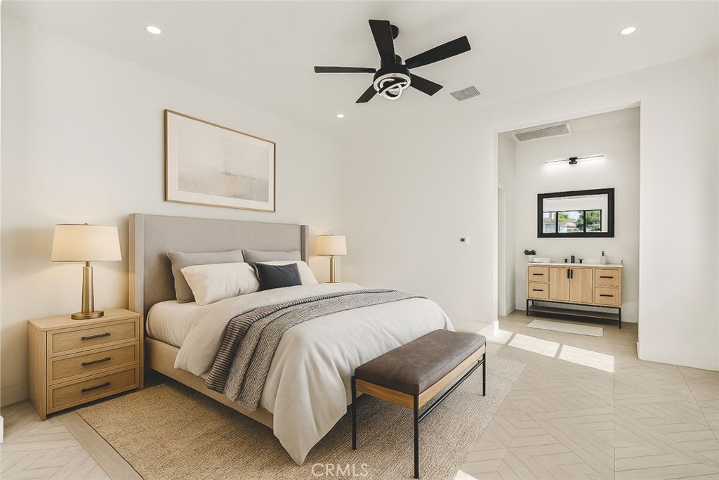 Lions Gate (31327) - Residential