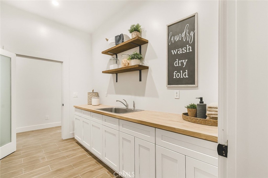 Lions Gate (31327) - Residential